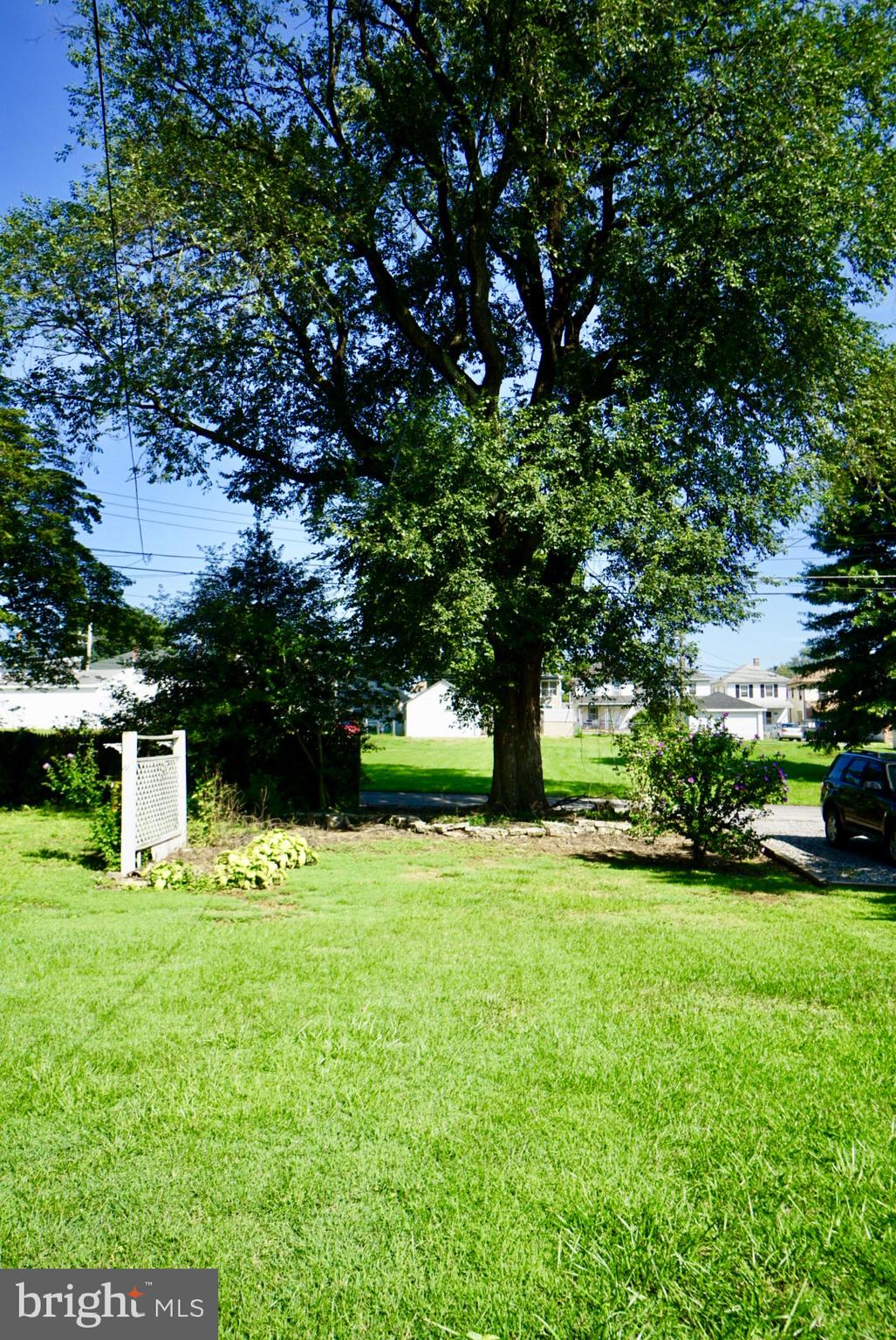 333 Irving Road York, PA 17403 - Photo 10 of 24 Gallery Image 10