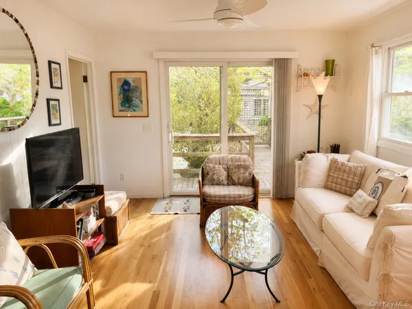 $825,000 | 111 Walnut Walk, Ocean Beach, NY 11770