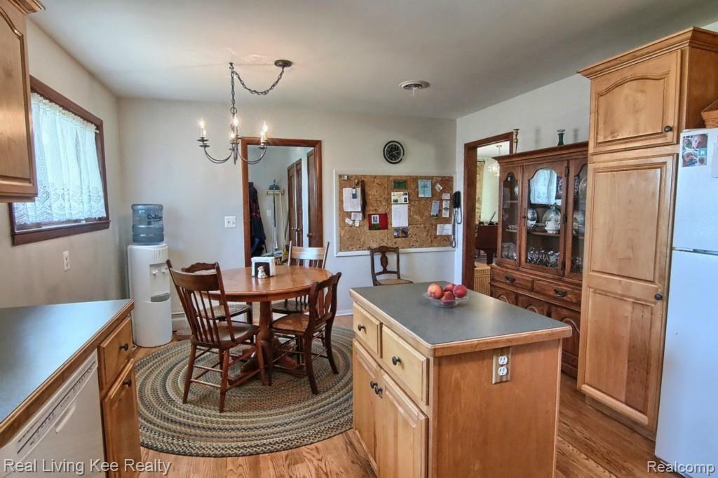 76400 Romeo Plank Road Armada, MI 48005 - Photo 9 of 26