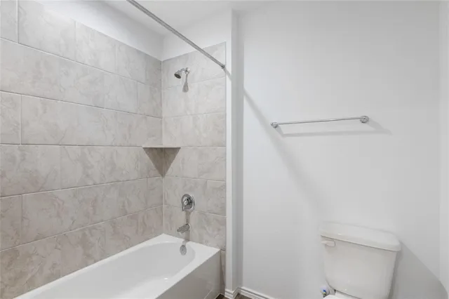 $2,600 | 7418 Elm Landing Lane, Richmond, TX 77469