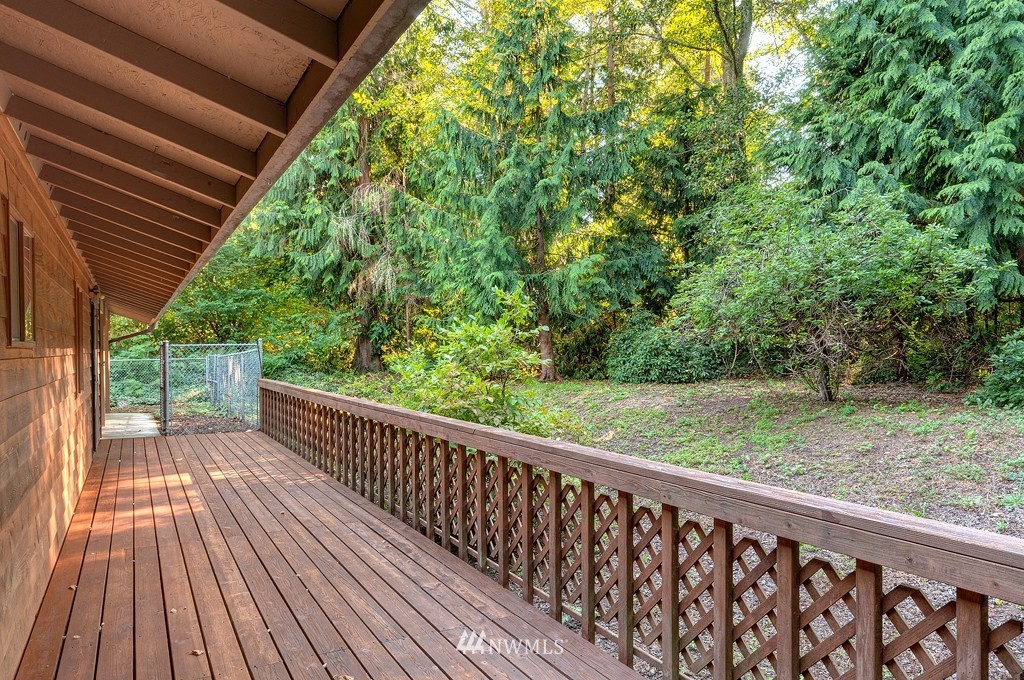 21201 President Point Road Northeast Kingston, WA 98346 - Photo 14 of 20 Gallery Image 14