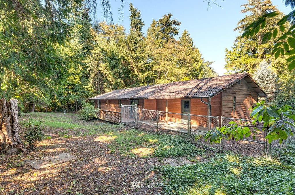 21201 President Point Road Northeast Kingston, WA 98346 - Photo 3 of 20 Gallery Image 3