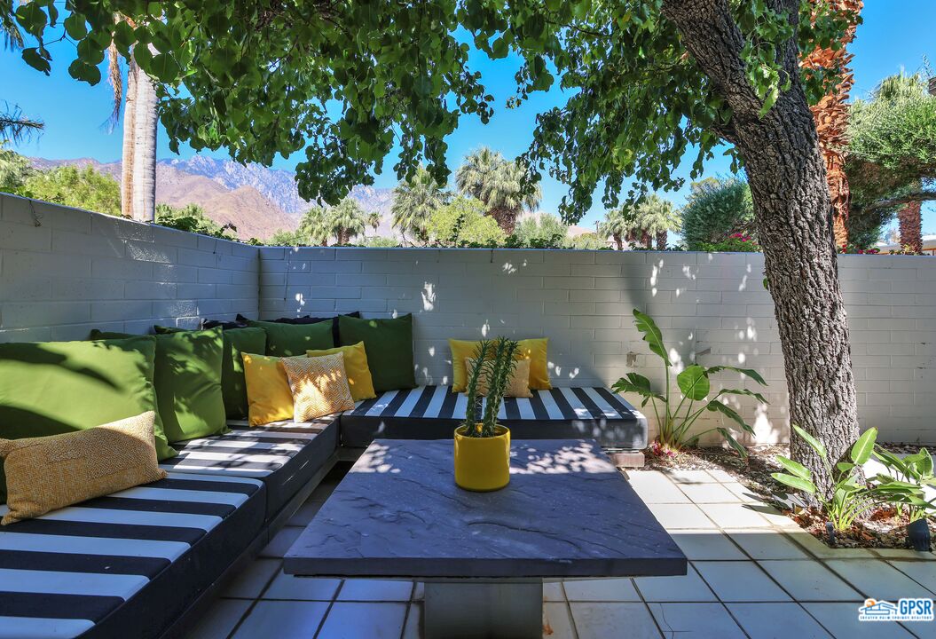130 West Racquet Club Road, Unit 320 Palm Springs, CA 92262 - Photo 10 of 22 Gallery Image 10