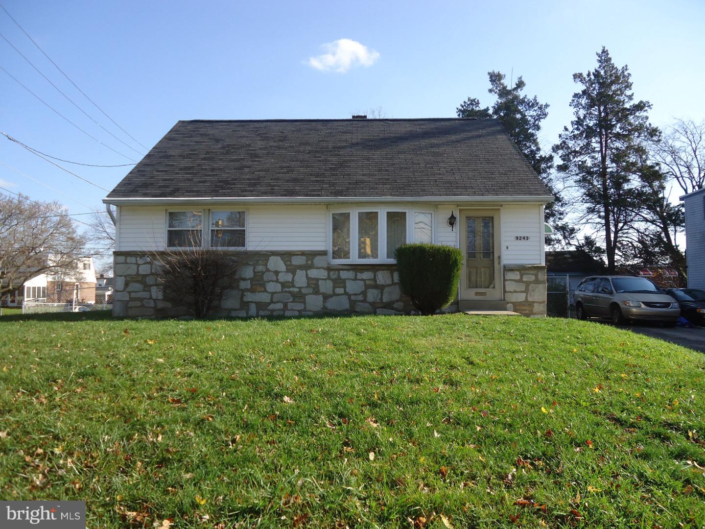 9243 Academy Road Philadelphia, PA 19114 - Photo 1 of 13 Gallery Image 1