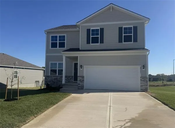 $450,990 | 4905 Northwest 140th Street, Platte City, MO 64079