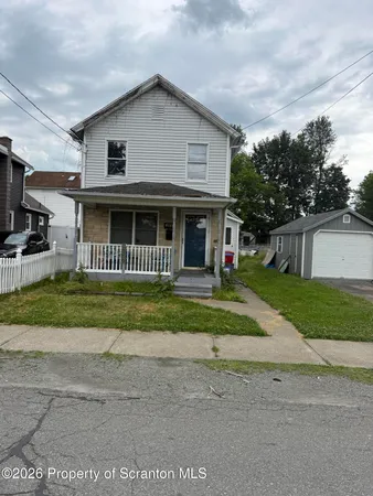 $130,000 | 340 Delaware Street, Jermyn, PA 18433