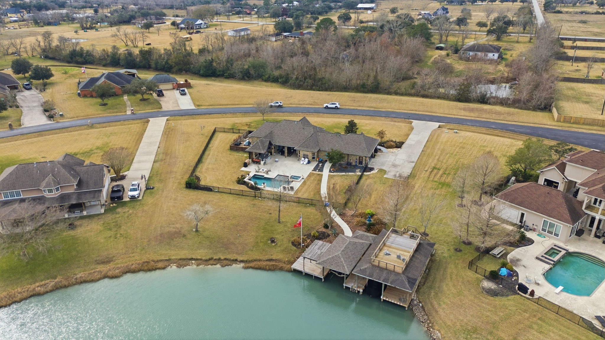 422 Lago Circle Santa Fe, TX 77517 - Photo 12 of 44