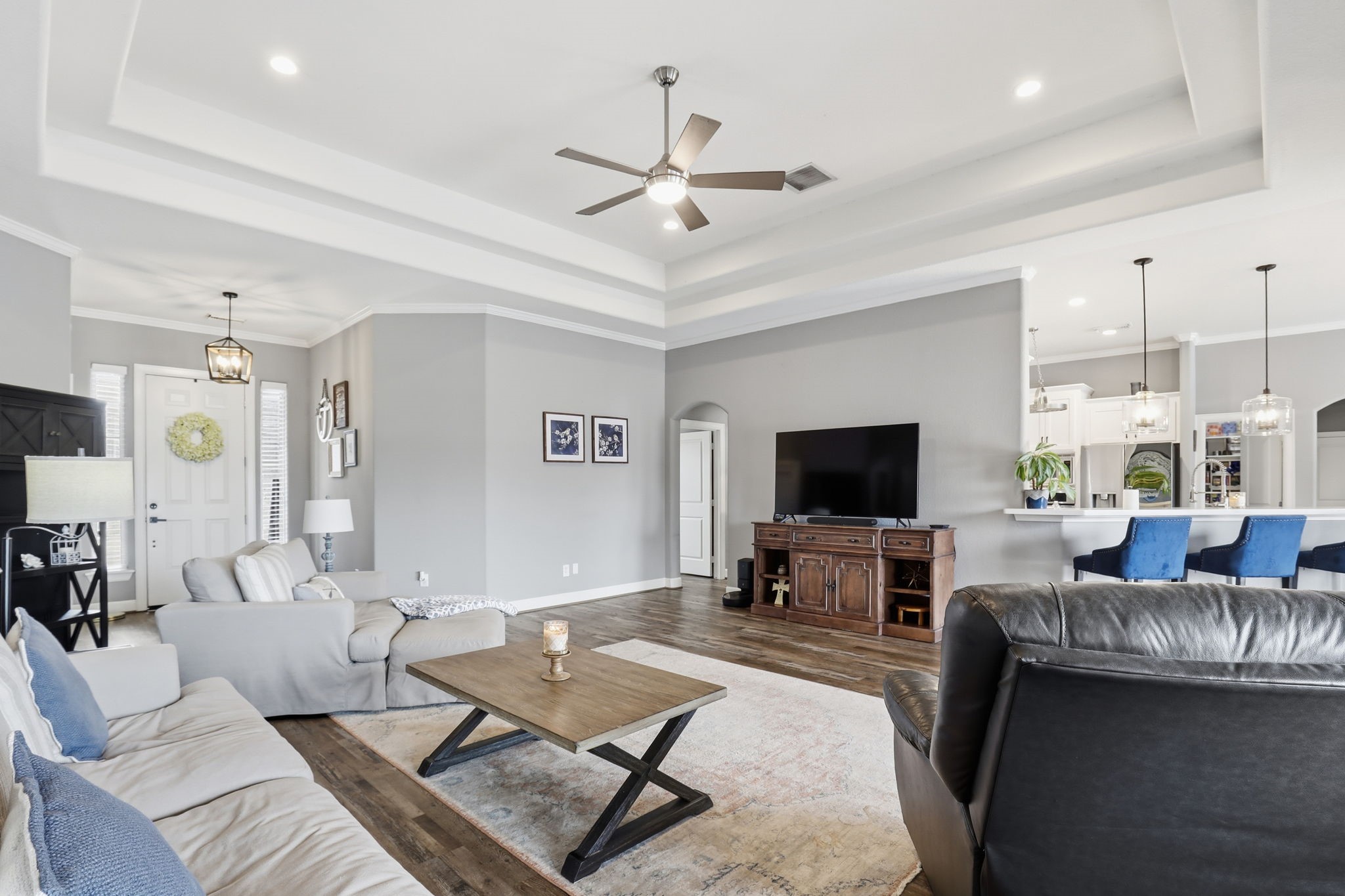 422 Lago Circle Santa Fe, TX 77517 - Photo 16 of 44