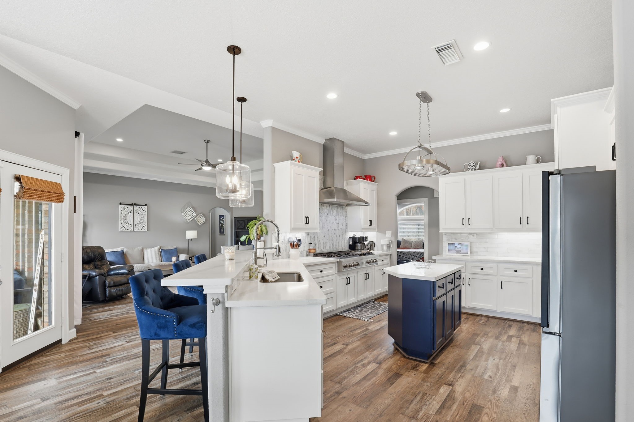 422 Lago Circle Santa Fe, TX 77517 - Photo 19 of 44