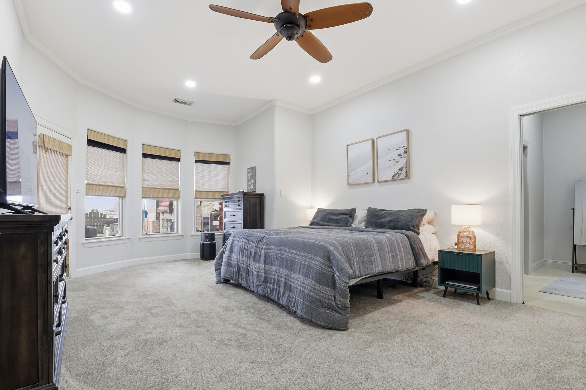 422 Lago Circle Santa Fe, TX 77517 - Photo 23 of 44