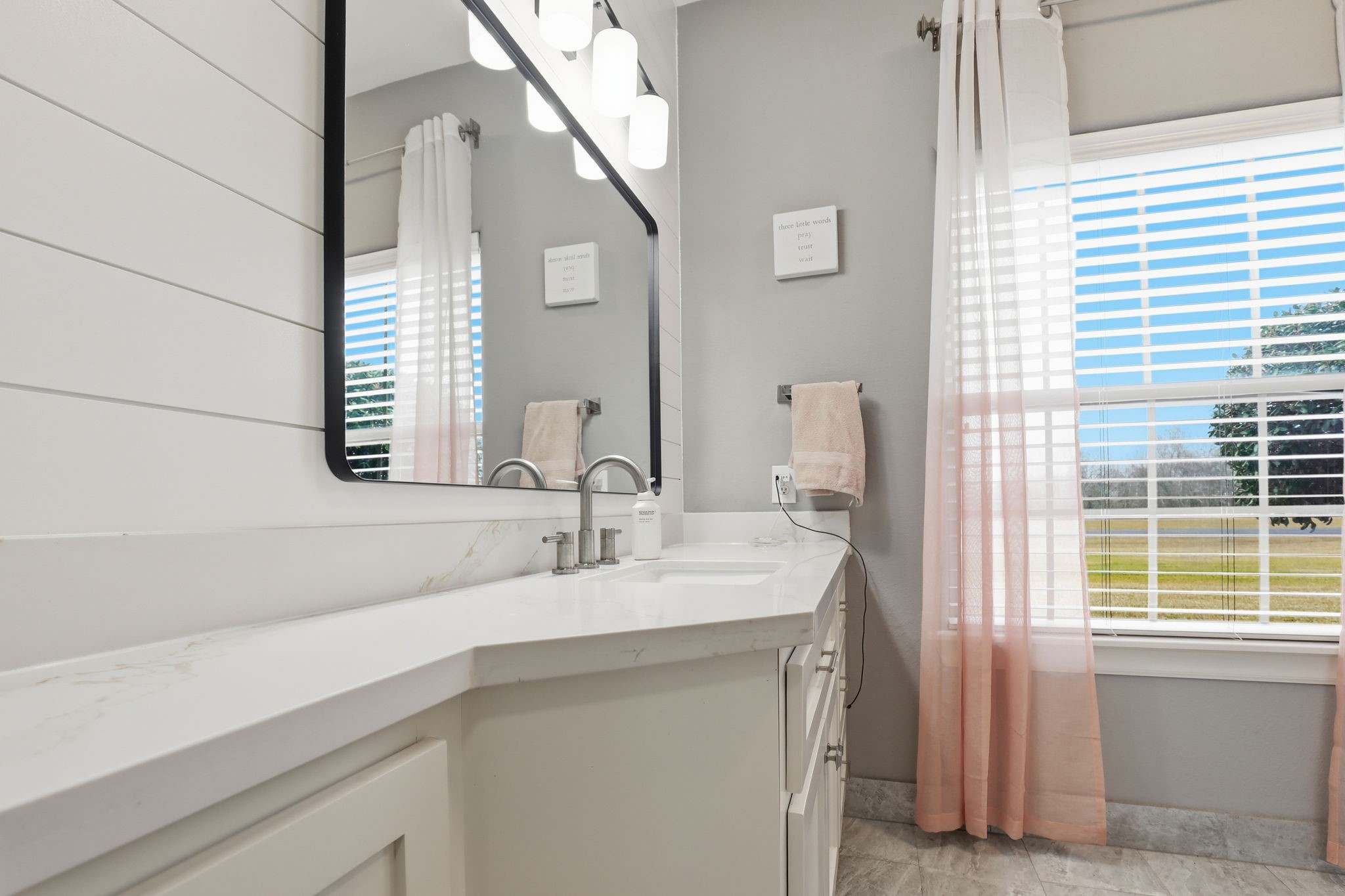 422 Lago Circle Santa Fe, TX 77517 - Photo 30 of 44