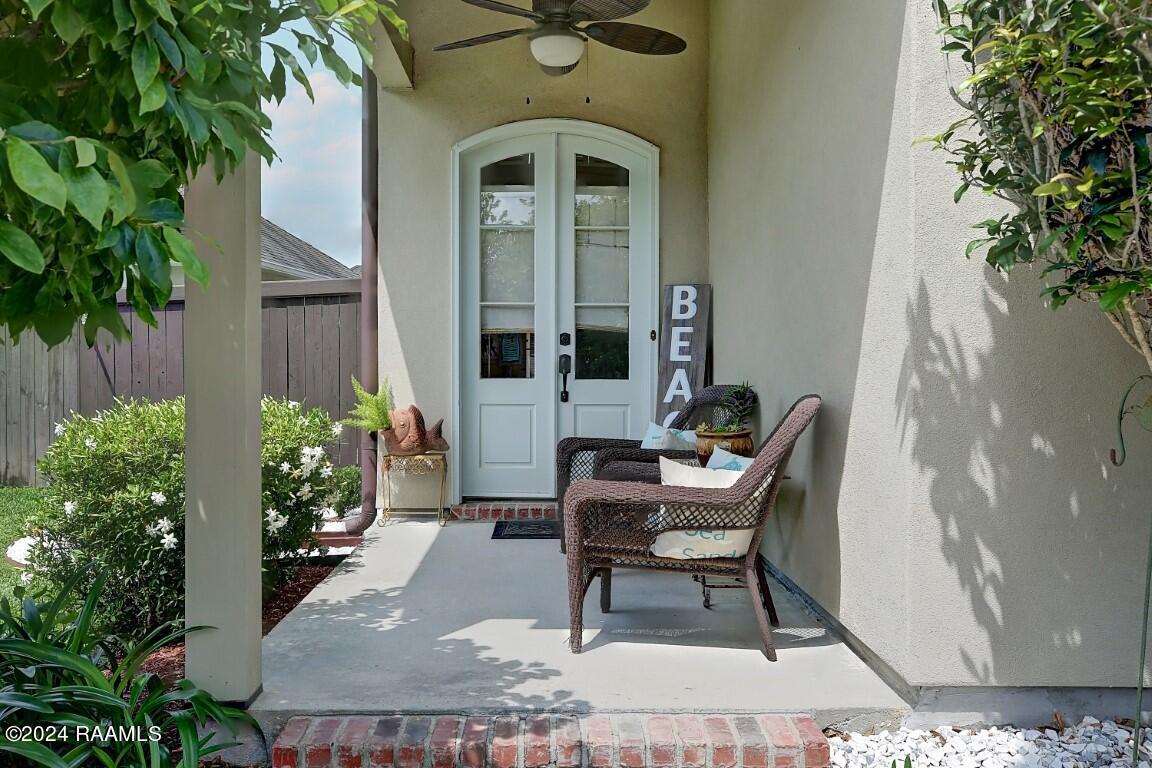 412 Harbor Road Youngsville, LA 70592 - Photo 5 of 34 412 Harbor-5