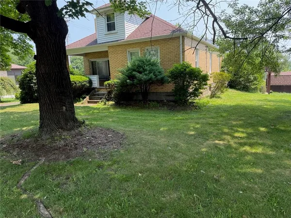 $380,000 | 600 Edgewood Drive, Apollo, PA 15613