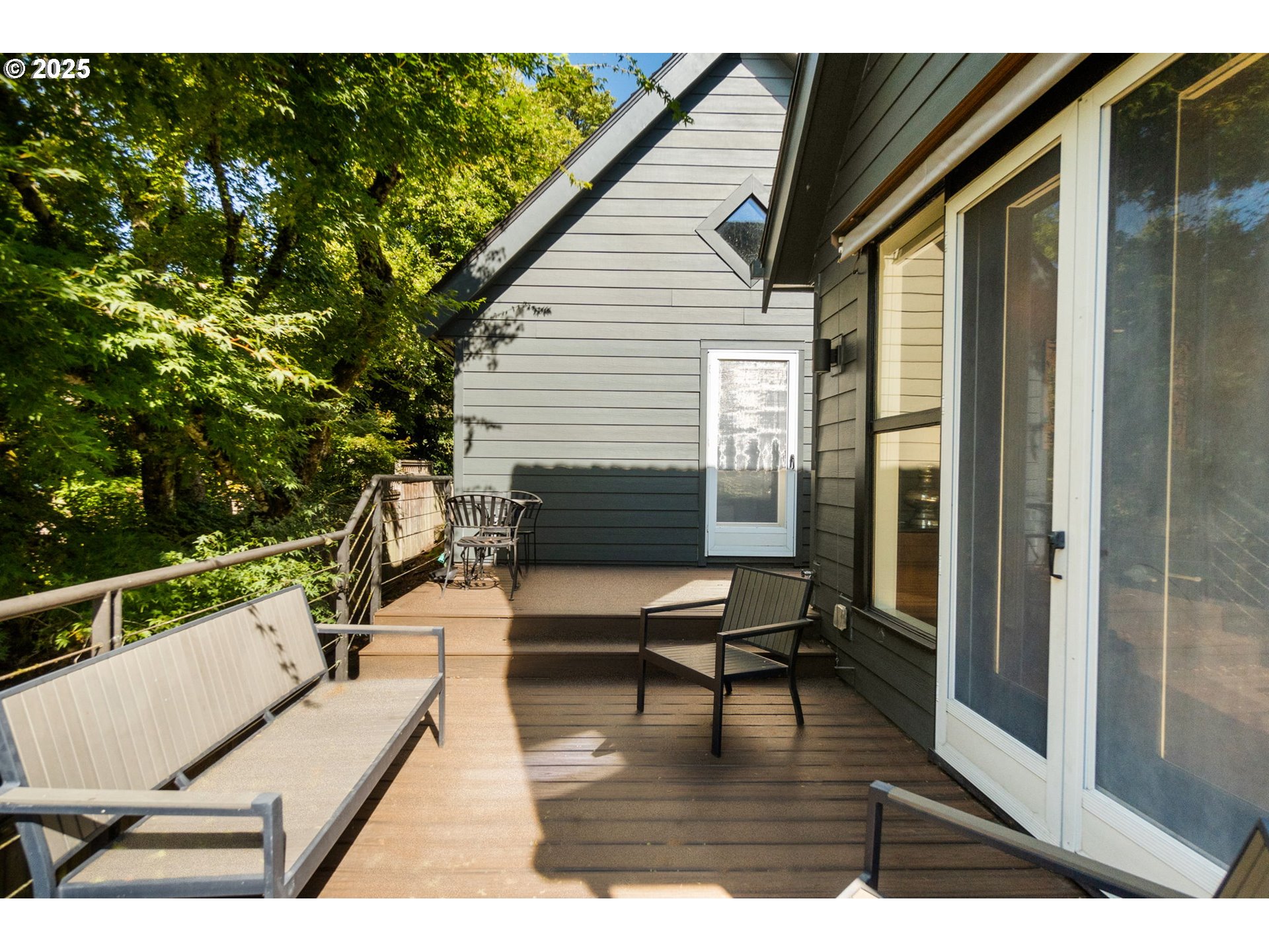 444 Northwest Hermosa Boulevard Portland, OR 97210 - Photo 30 of 35