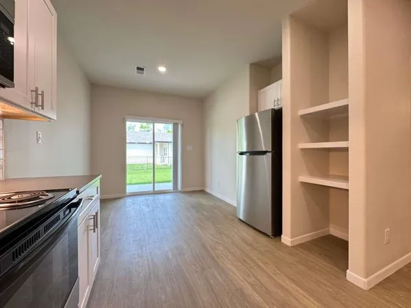 $1,950 | 419 West Dulin Street, Unit 419, Sherman, TX 75090