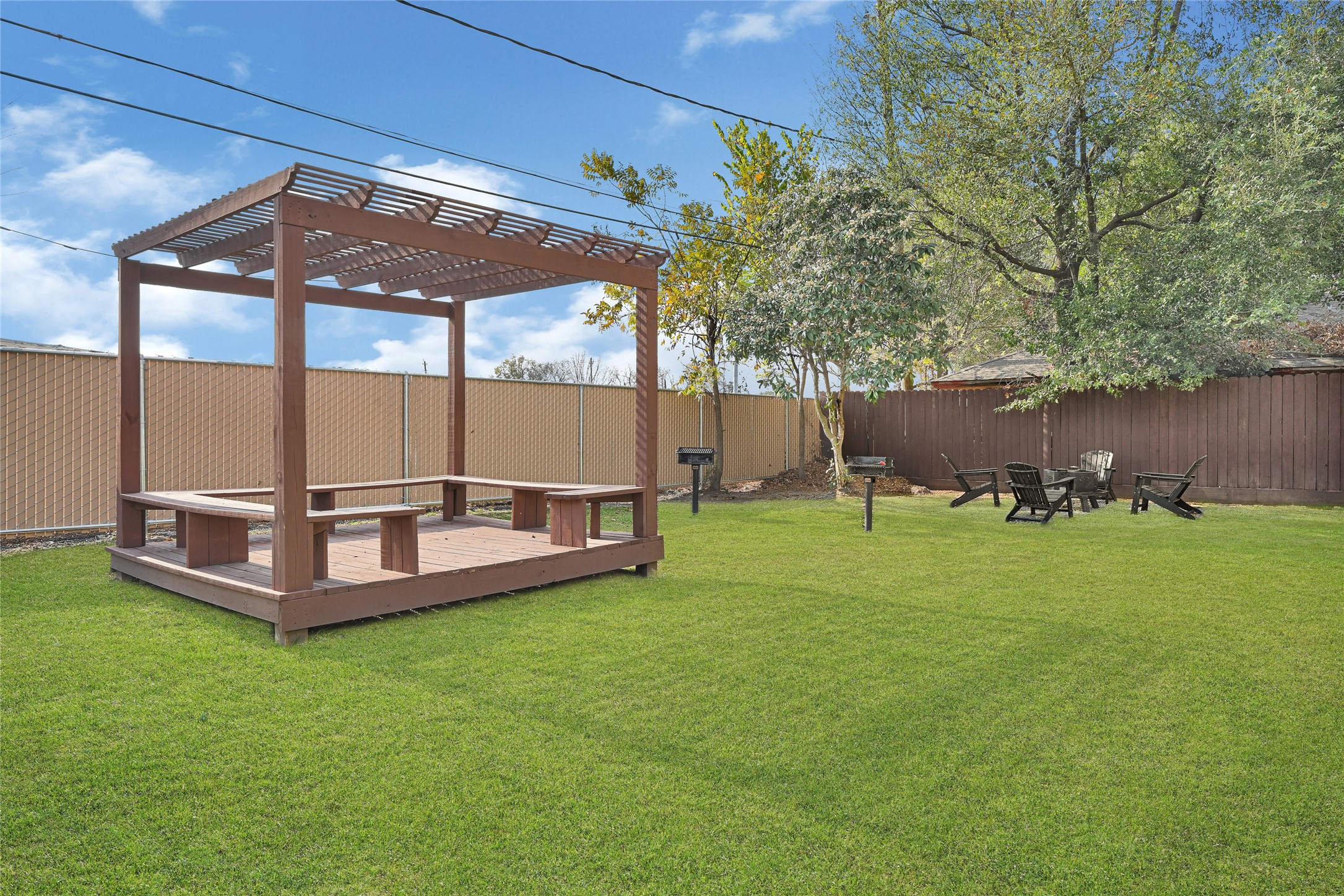 4322 Alconbury Lane, Unit 1 Houston, TX 77021 - Photo 26 of 30 a view of a house with a yard and sitting area