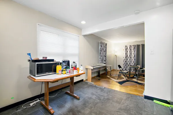 $70,000 | 13707 South Atlantic Avenue, Riverdale, IL 60827