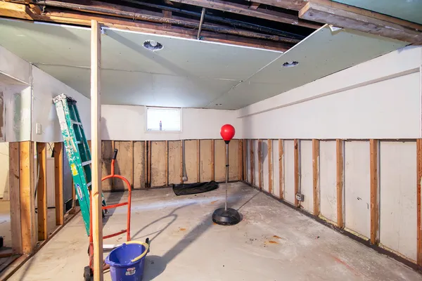 $70,000 | 13707 South Atlantic Avenue, Riverdale, IL 60827