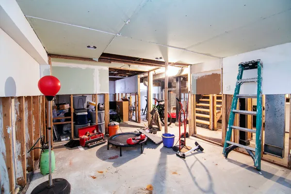 $70,000 | 13707 South Atlantic Avenue, Riverdale, IL 60827