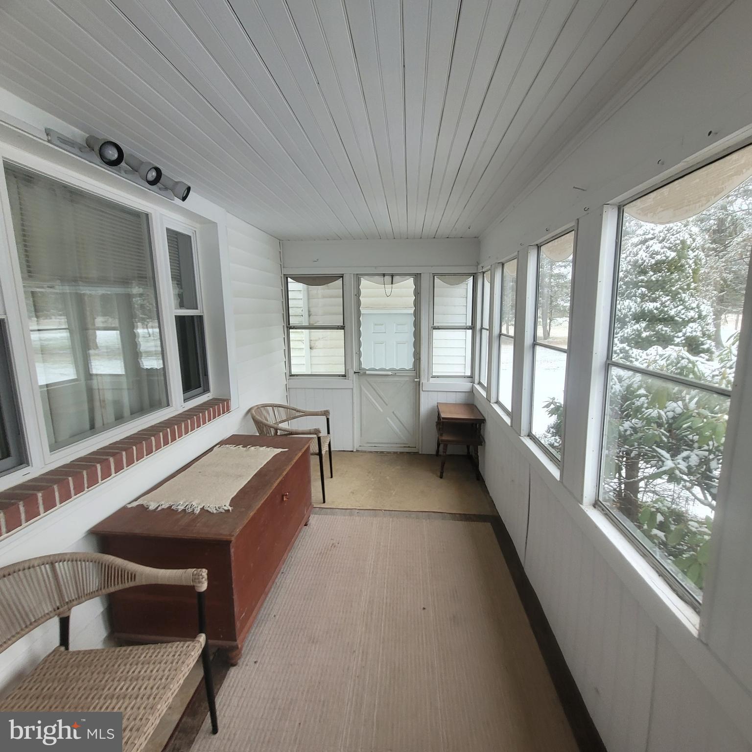 832 Evanson Road Hockessin, DE 19707 - Photo 8 of 31