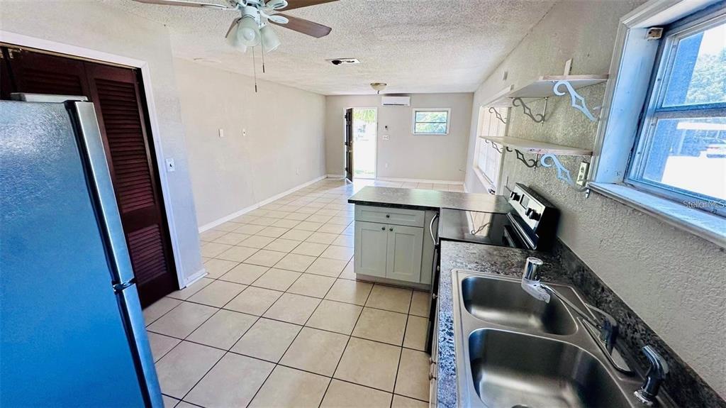 1310 North Combee Road, Unit 7 Lakeland, FL 33801 - Photo 4 of 8