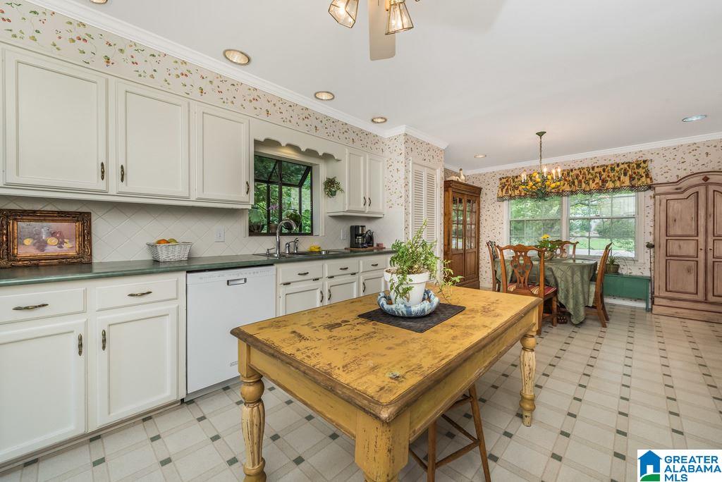 1817 Catala Road Birmingham, AL 35216 - Photo 6 of 26