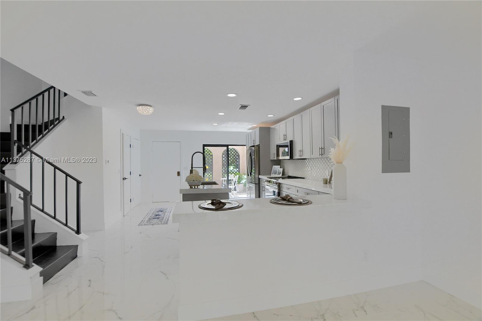 9264 Vista Del Lago, Unit D Boca Raton, FL 33428 - Photo 11 of 28 Gallery Image 11