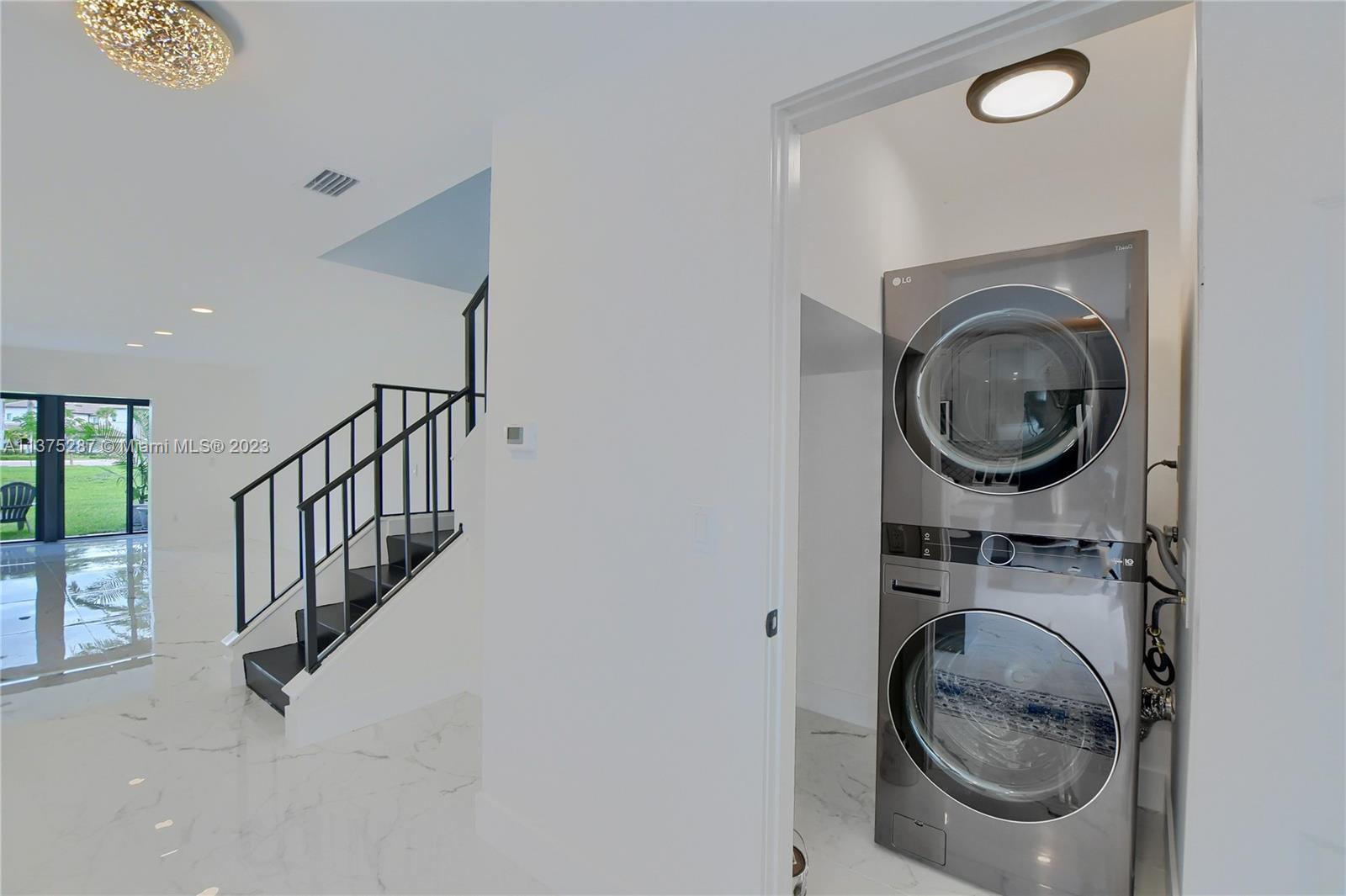 9264 Vista Del Lago, Unit D Boca Raton, FL 33428 - Photo 14 of 28 Gallery Image 14