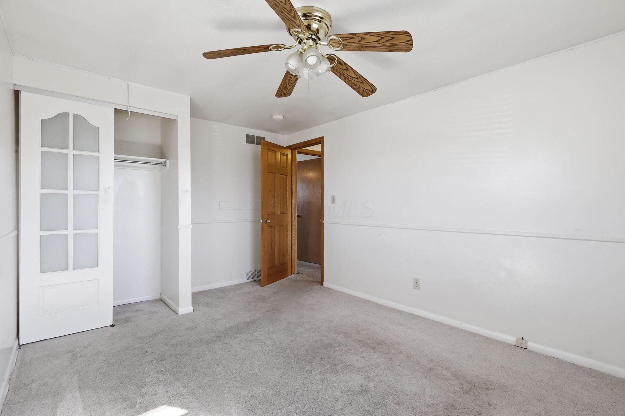 6050 Karl Road Columbus, OH 43229 - Photo 32 of 52 32-web-or-mls-G02A1781