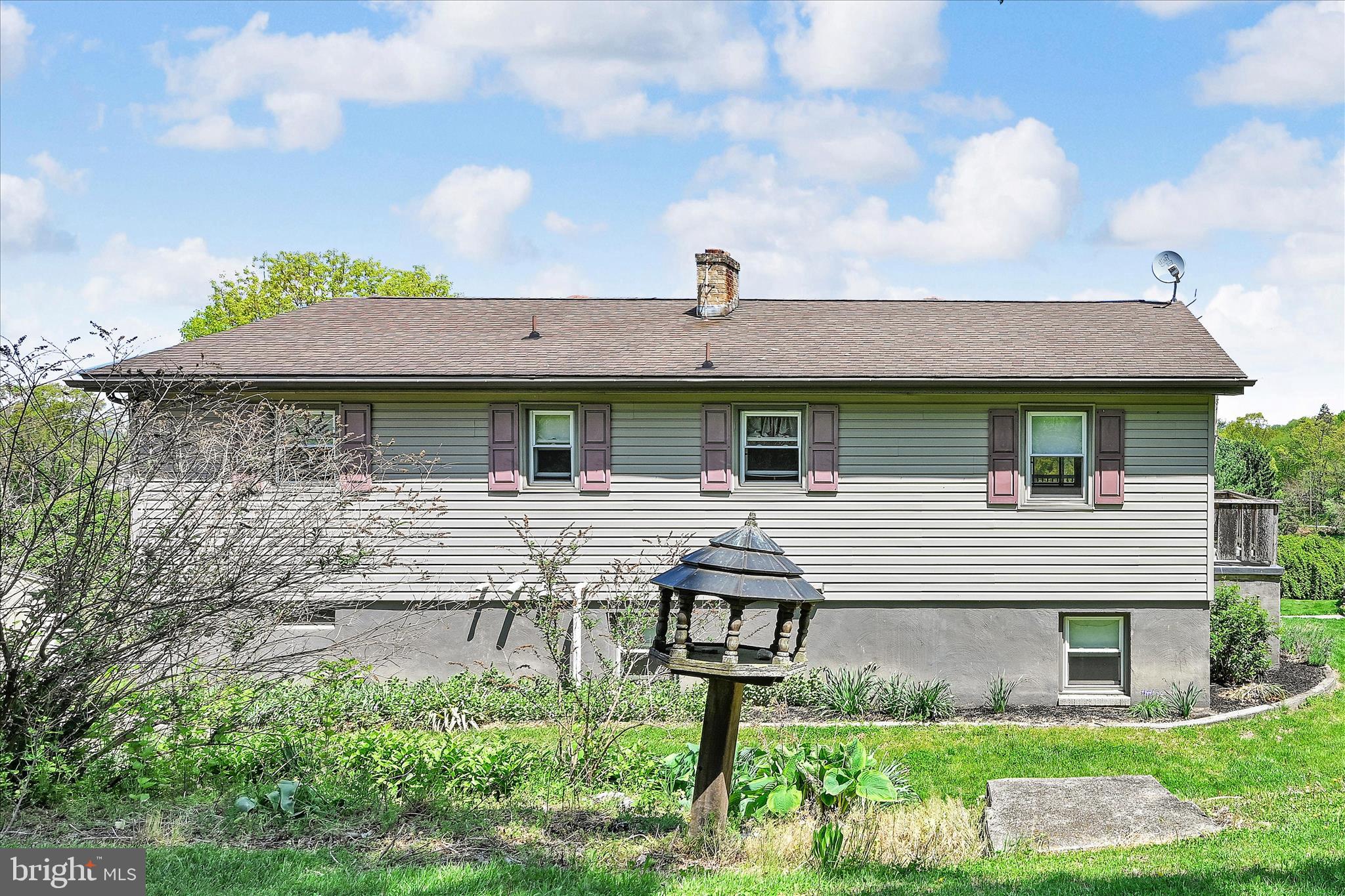 2145 Quarry Road Lebanon, PA 17046 - Photo 37 of 49 Exterior Back
