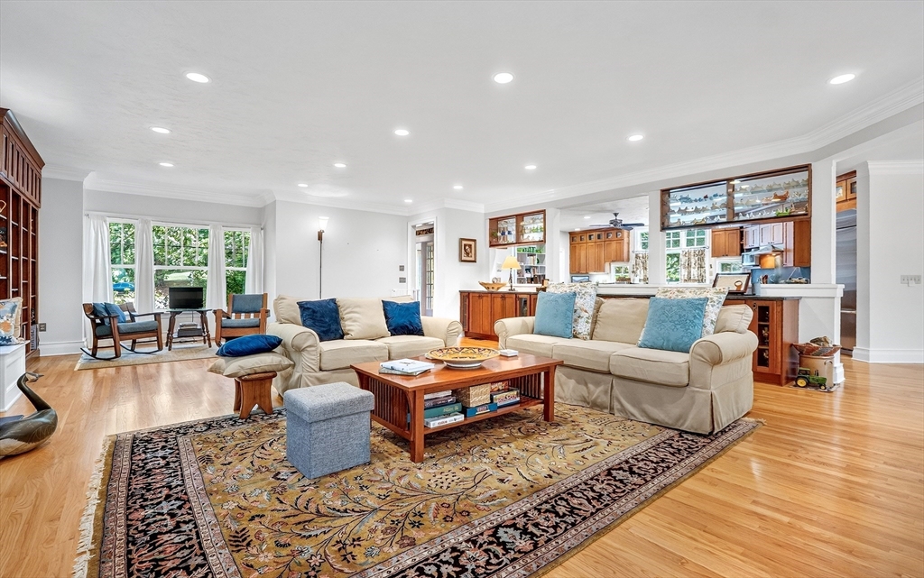 10 Rockmeadow Road Westwood, MA 02090 - Photo 7 of 40