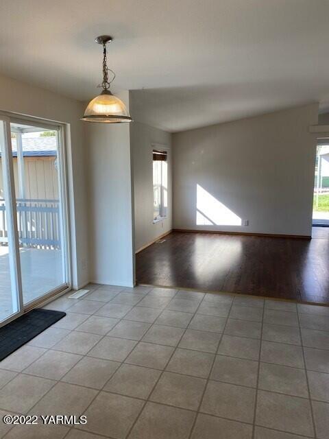 15472 Summitview Road Cowiche, WA 98923 - Photo 10 of 15 a view of an empty room with a window