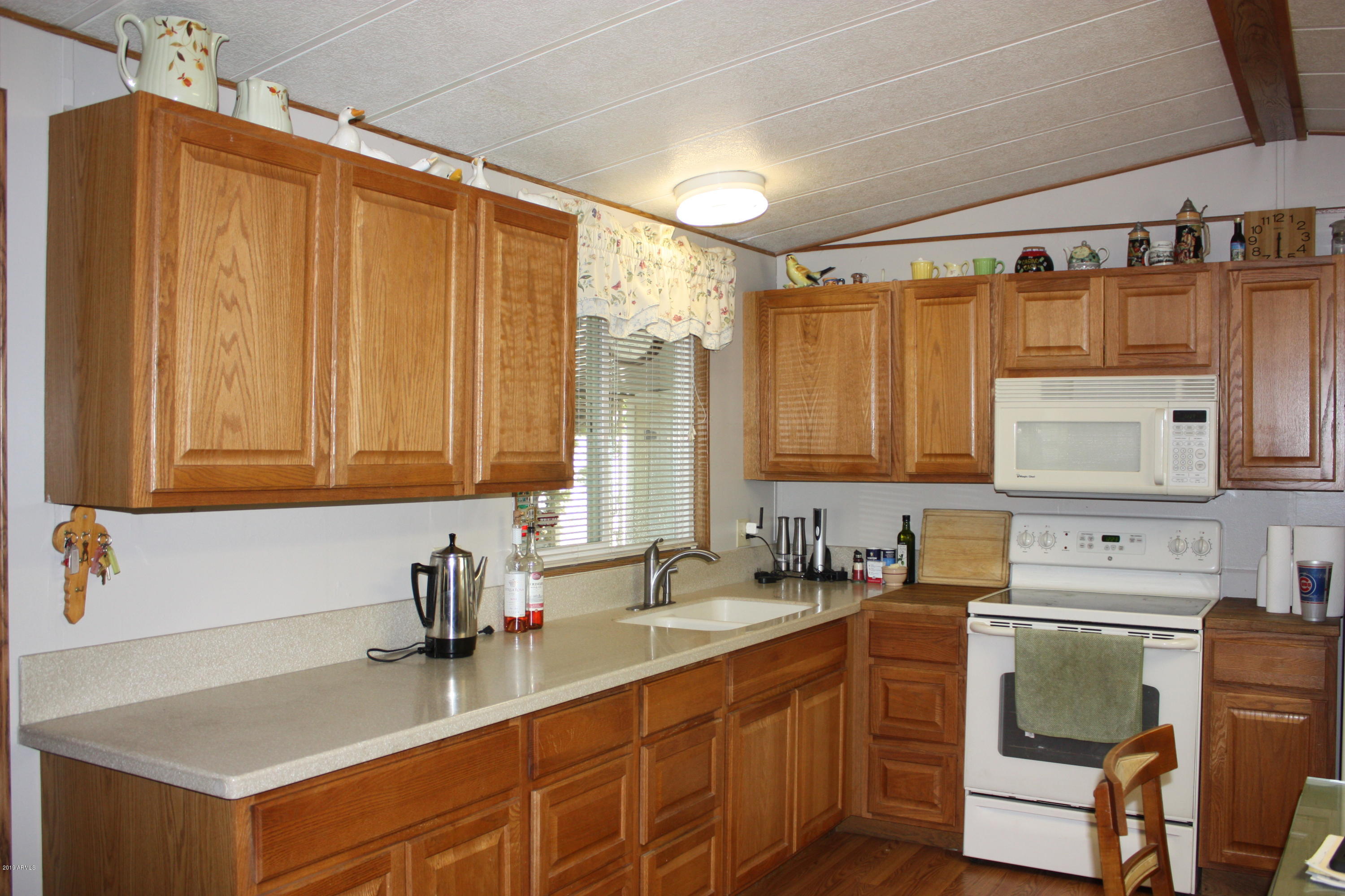 3405 South Tomahawk Road, Unit OFC Apache Junction, AZ 85119 - Photo 6 of 6 IMG_6494
