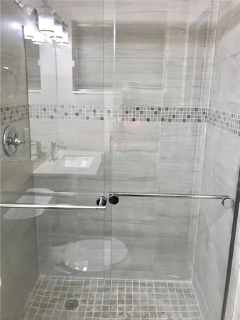 $4,300 | 3700 Taft Street, Hollywood, FL 33021