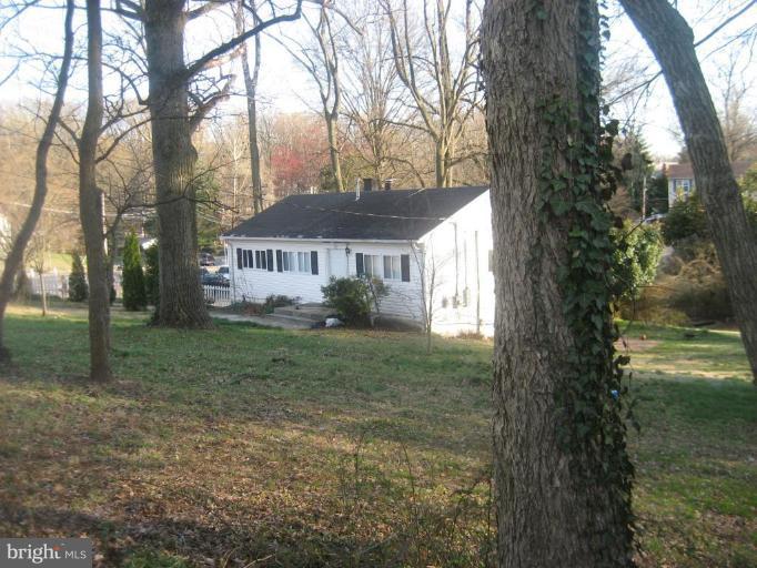 2850 Graham Road Falls Church, VA 22042 - Photo 1 of 29 Exterior (Main)
