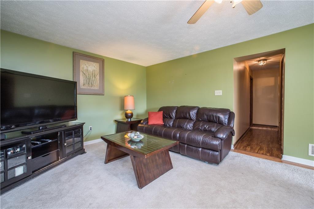 3559 Middleboro Road Pittsburgh, PA 15234 - Photo 12 of 25 Gallery Image 12