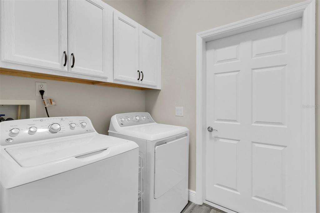 7715 Dawson Creek Lane New Port Richey, FL 34654 - Photo 18 of 29