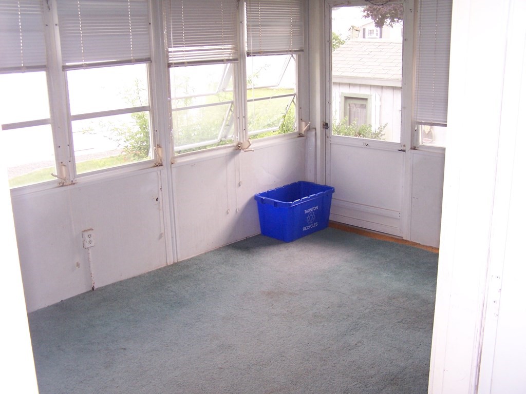 14 Valley Forge Road Taunton, MA 02780 - Photo 9 of 11 Gallery Image 9