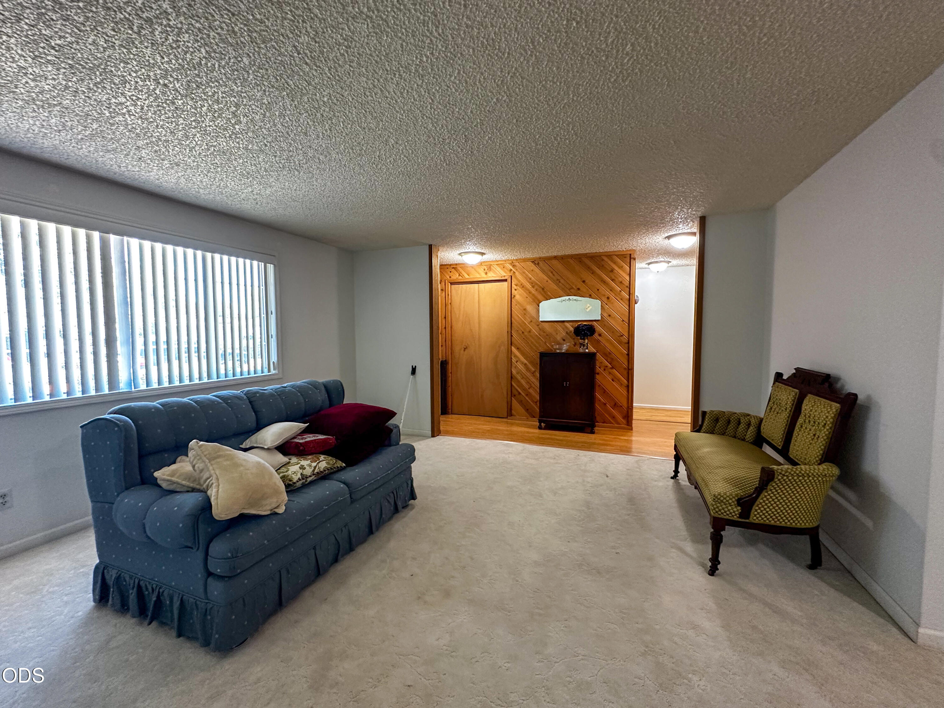 3937 Rio Vista Way Klamath Falls, OR 97603 - Photo 3 of 40