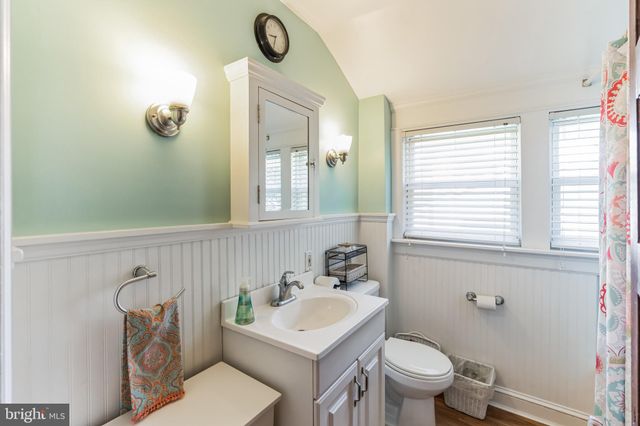 $330,000 | 25 Ridley Avenue, Aldan, PA 19018