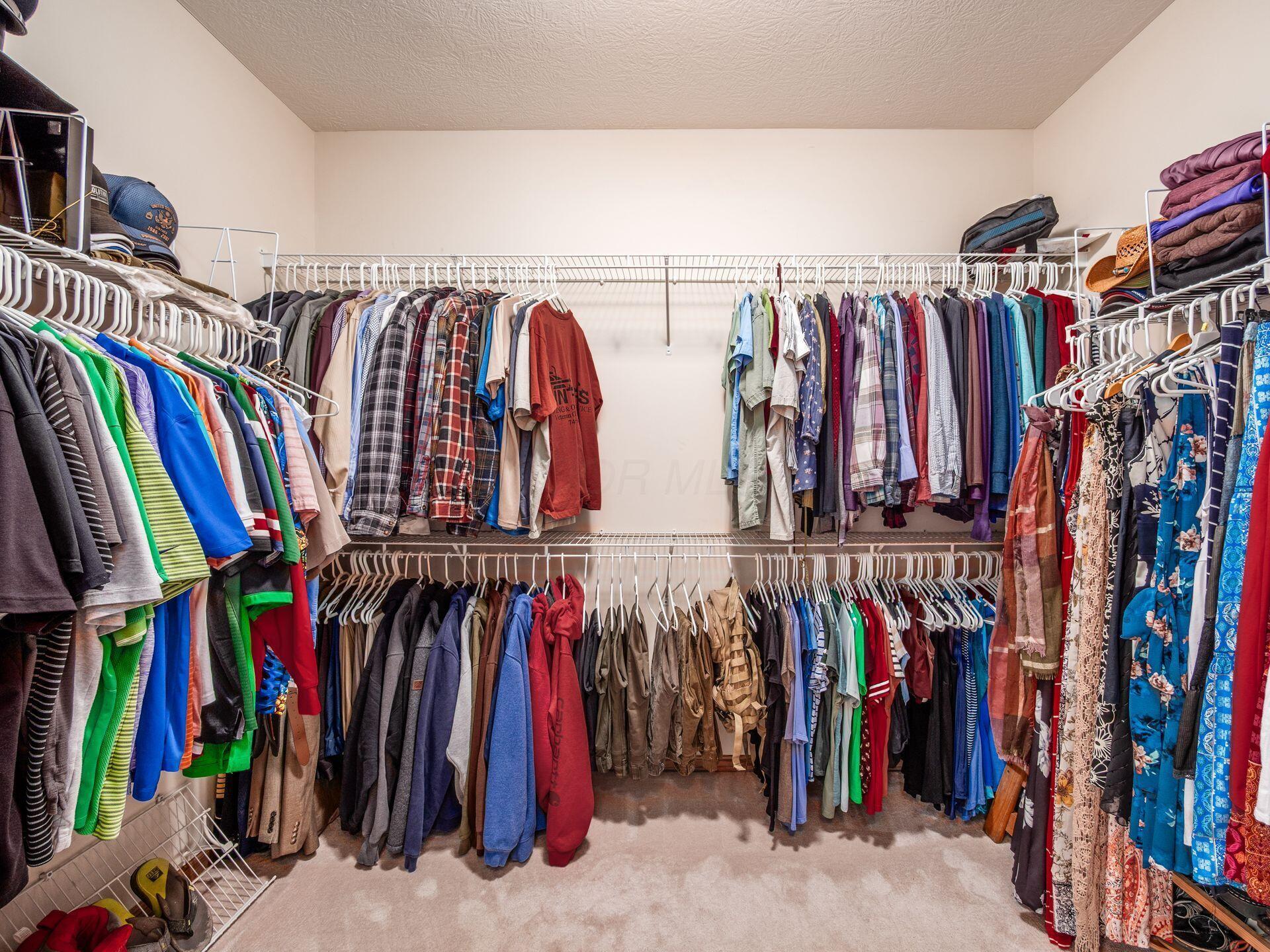 1397 Horseshoe Road Delaware, OH 43015 - Photo 29 of 64 Owner's Closet