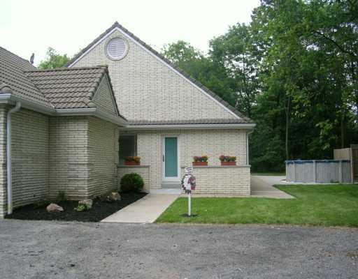 315 Jacks Run Road Pittsburgh, PA 15202 - Photo 1 of 8 Exterior Front.