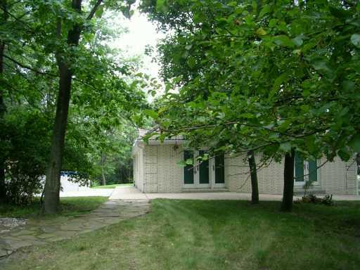 315 Jacks Run Road Pittsburgh, PA 15202 - Photo 6 of 8 Yard/Garden.