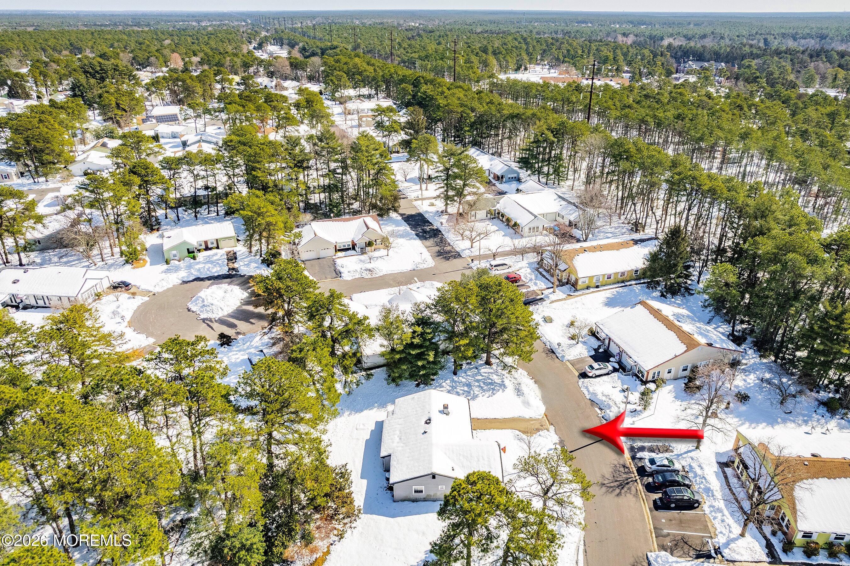 14 Medford Road, Unit 61 Whiting, NJ 08759 - Photo 31 of 36 35-Left Aerial with arrow