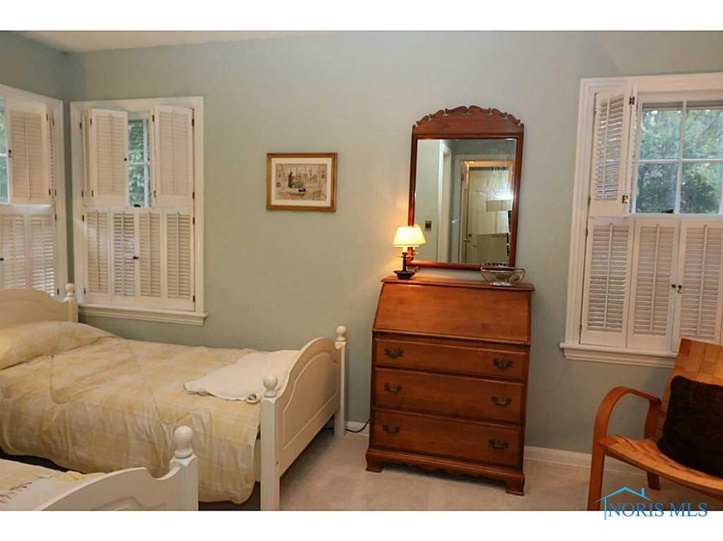 3804 Sulphur Spring Road Toledo, OH 43606 - Photo 16 of 20 Gallery Image 16