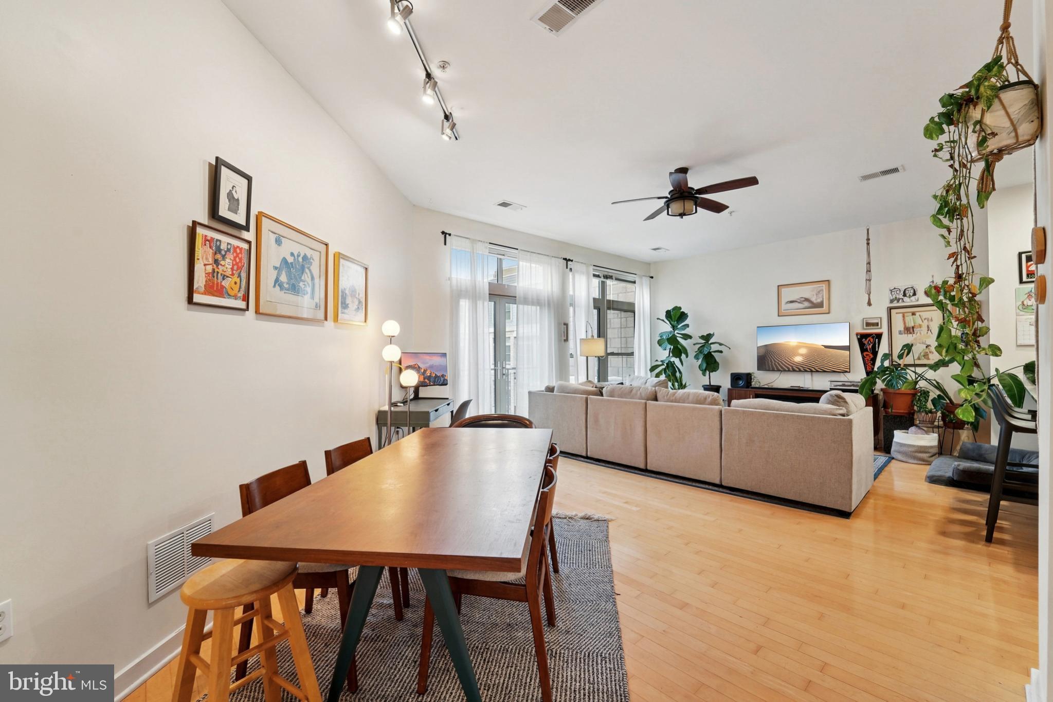 1209 North Charles Street, Unit 312 Baltimore, MD 21201 - Photo 14 of 27 Dining Room