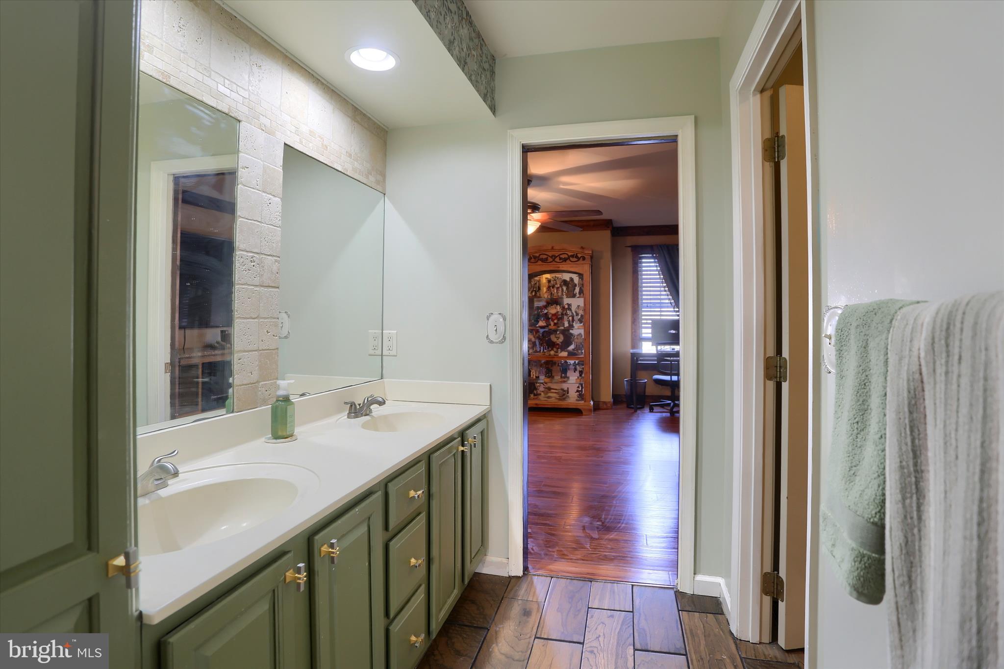 12 Edgewater Drive Middletown, PA 17057 - Photo 30 of 39 a bathroom with a sink and a mirror