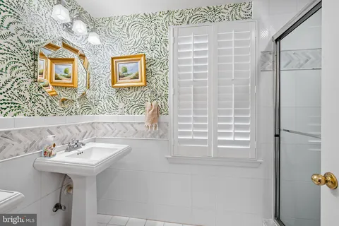 $975,000 | 5700 Greenleaf Road, Baltimore, MD 21210