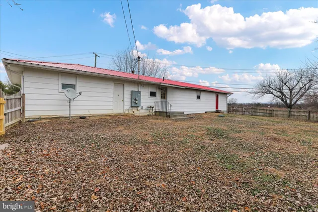 $489,900 | 130 White Oak Road, Stephens City, VA 22655