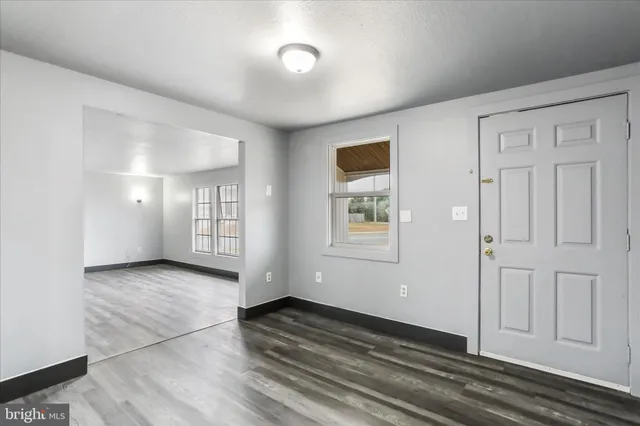 $489,900 | 130 White Oak Road, Stephens City, VA 22655